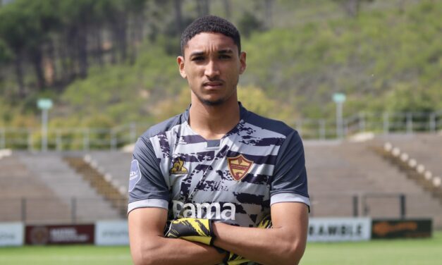 Stellenbosch signs youth international