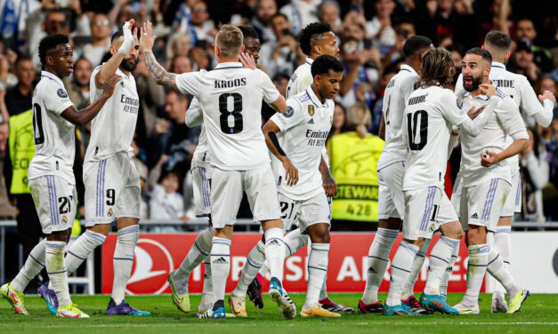 Real Madrid beat 10-men Chelsea