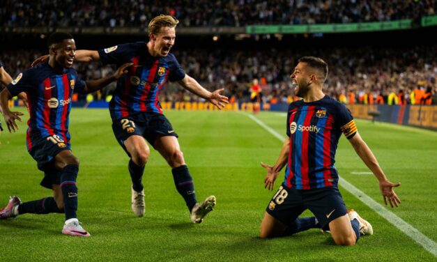 Barcelona edge closer to league title